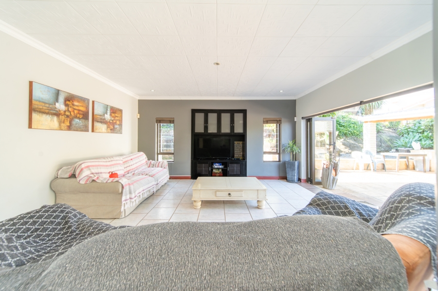 6 Bedroom Property for Sale in Vincent Heights Eastern Cape